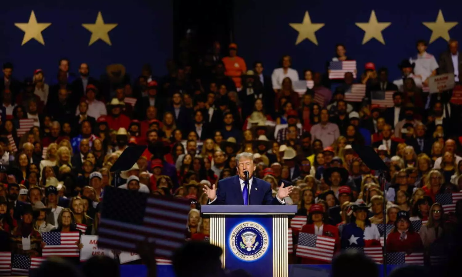 Trump Promise: అమెరికన్లకు 5,000 డాలర్లు.. 1.3 ట్రిలియన్ డాలర్ల భారం ఎలా?