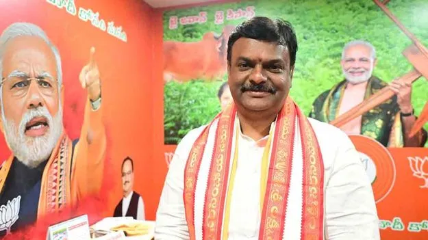 నితిన్ నబీన్తో పీవీఎన్ మాధవ్ భేటీ