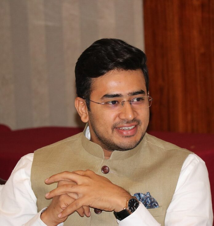 1200px Tejasvi Surya